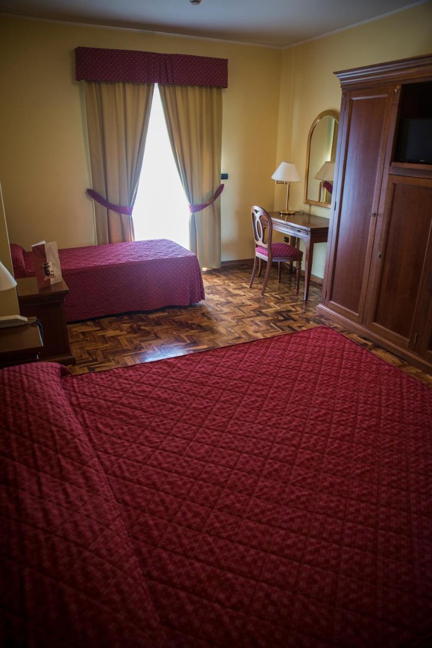 Albergo Ristorante Uliveto Veroli Bagian luar foto