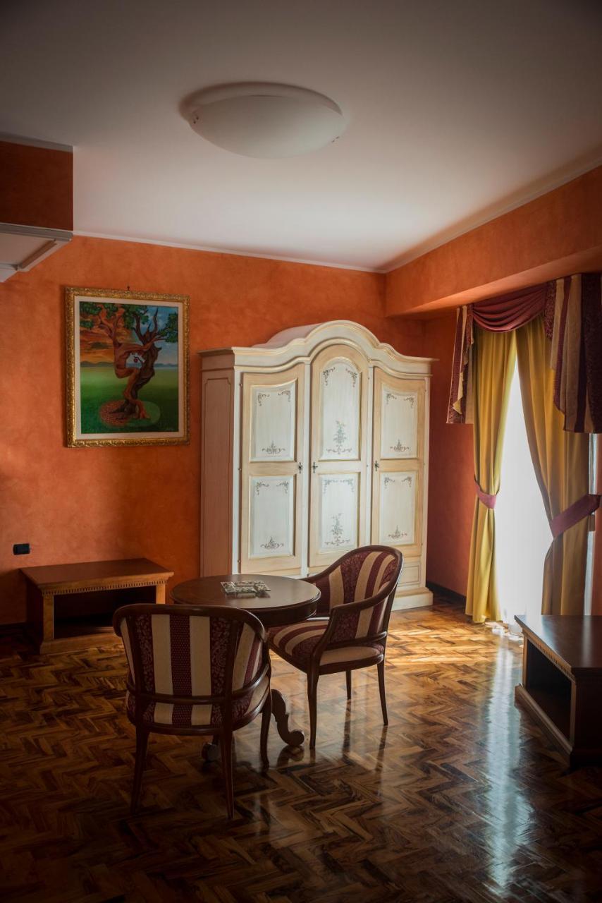 Albergo Ristorante Uliveto Veroli Bagian luar foto