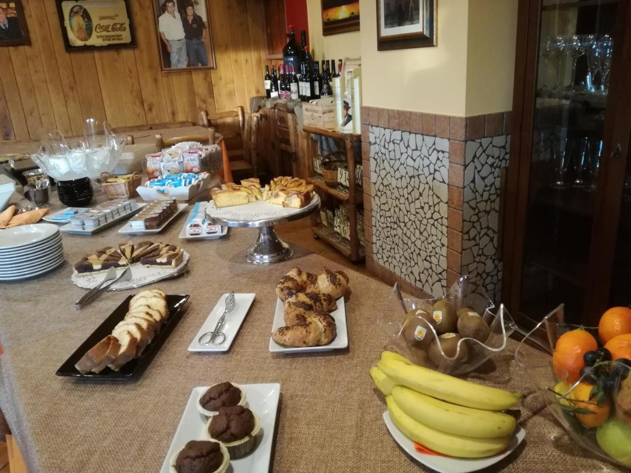 Albergo Ristorante Uliveto Veroli Bagian luar foto